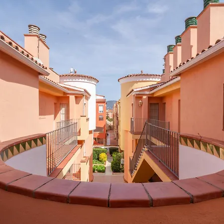 Wehostyou - Bel Empuriabrava, Gran Reserva 17 * Empuriabrava